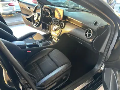 Mercedes-Benz A 180 2015 - 16690 EUR, 178000 km - 178000km - foto 22 de 26