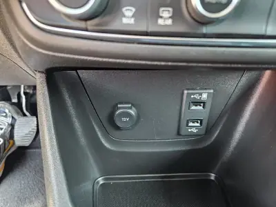 Opel Crossland X 2018 - 12800 EUR, 112200 km - AUTO.MOTO.pt - 112200km - foto 38 de 45