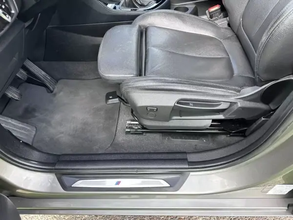 BMW 218 Active Tourer 2014 - 13900 EUR, 150000 km - AUTO.MOTO.pt - 150000km - foto 42 de 60