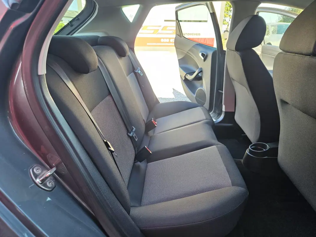 SEAT Ibiza 2016 - 9900 EUR, 122800 km - 122800km - foto 22 de 40