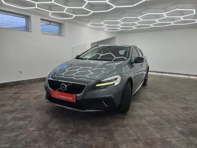 Volvo V40 Cross Country 2018 - 15000 EUR, 106816 km - 106816km - foto 5 de 40