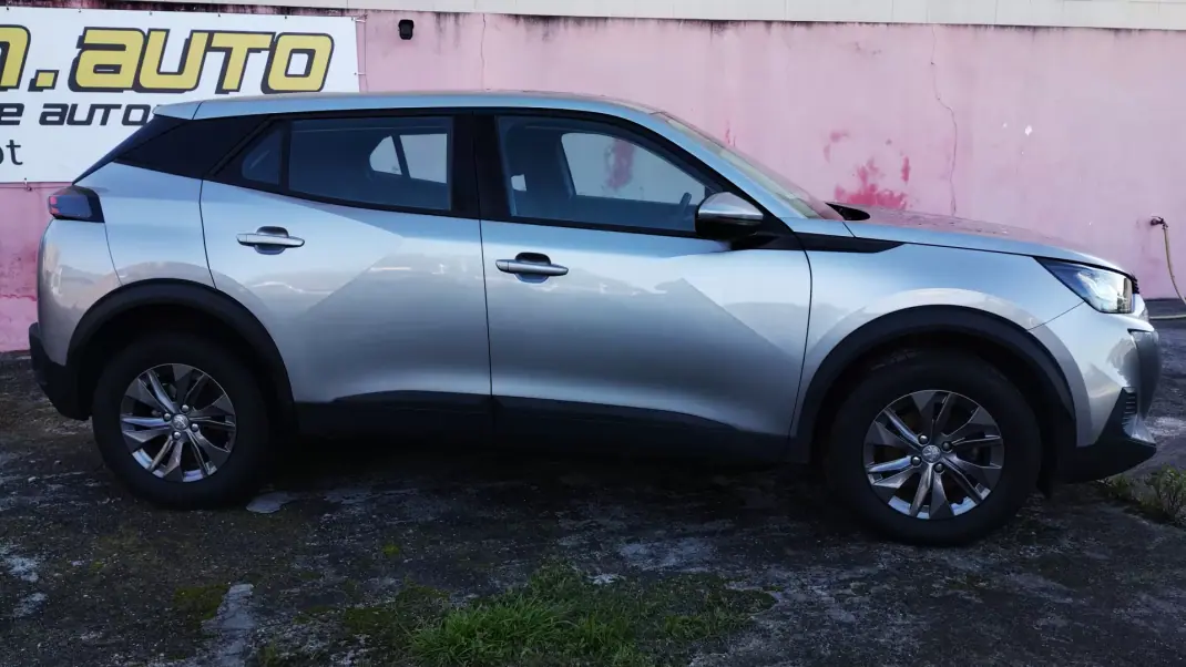 Peugeot 2008 2021 - 17999 EUR, 118000 km - AUTO.MOTO.pt - 118000km - foto 3 de 31