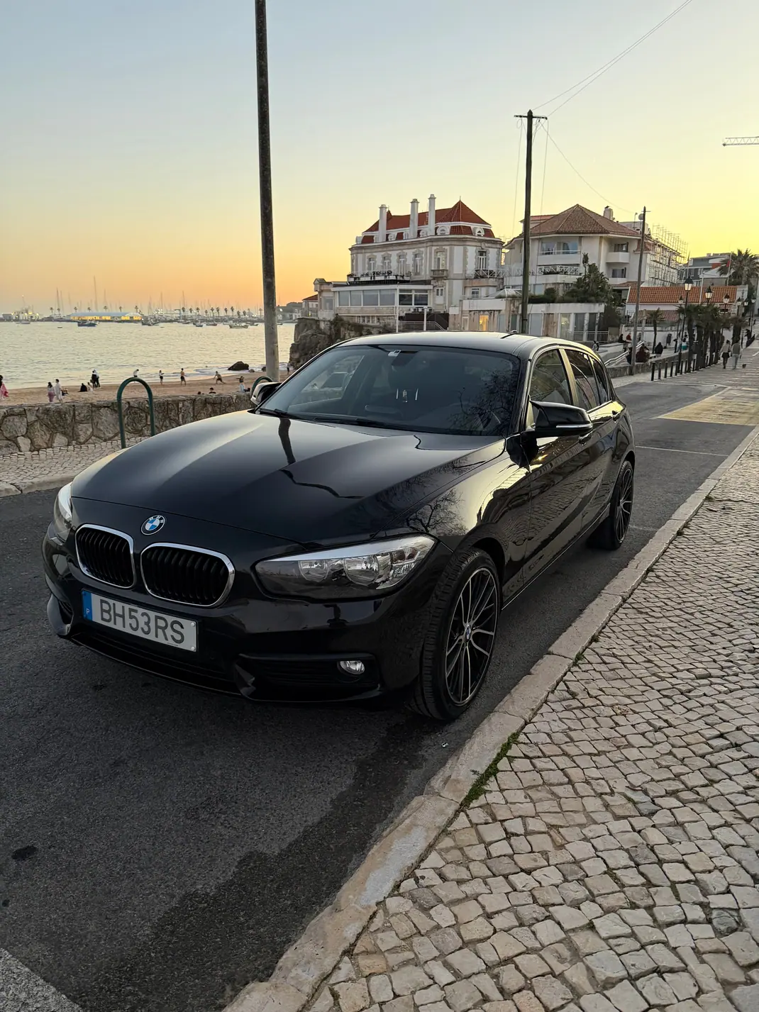 BMW 116 2018 - 16000 EUR, 130000 km - 130000km - foto 2 de 5