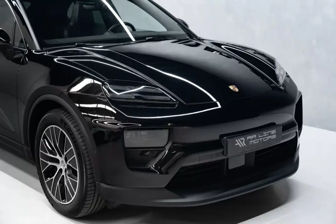 Porsche Macan 2026 - 89950 EUR, 6500 km - 6500km - foto 6 de 60