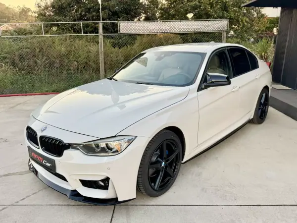 BMW 320 d Auto Pack M 2012 Diesel