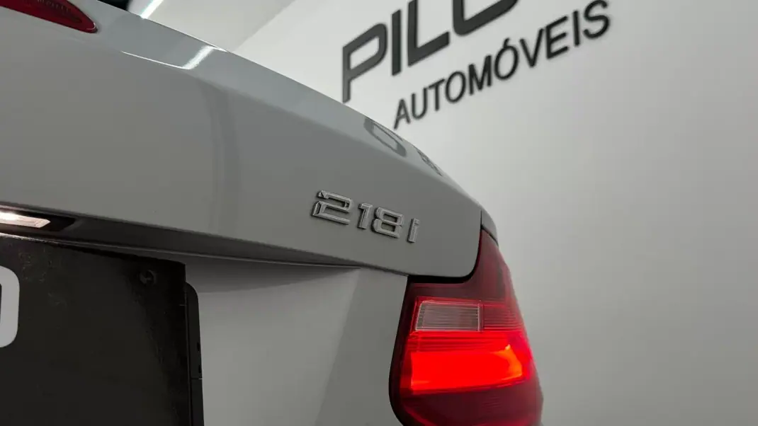 BMW 218 2016 - 19490 EUR, 108715 km - AUTO.MOTO.pt - 108715km - foto 31 de 35