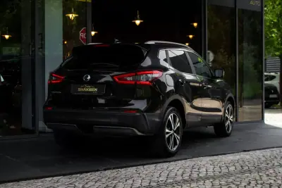 Nissan Qashqai 2018 - 13990 EUR, 168596 km - AUTO.MOTO.pt - 168596km - foto 4 de 29