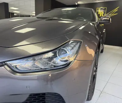 Maserati Ghibli 2014 - 31000 EUR, 226000 km - AUTO.MOTO.pt - 226000km - foto 12 de 47