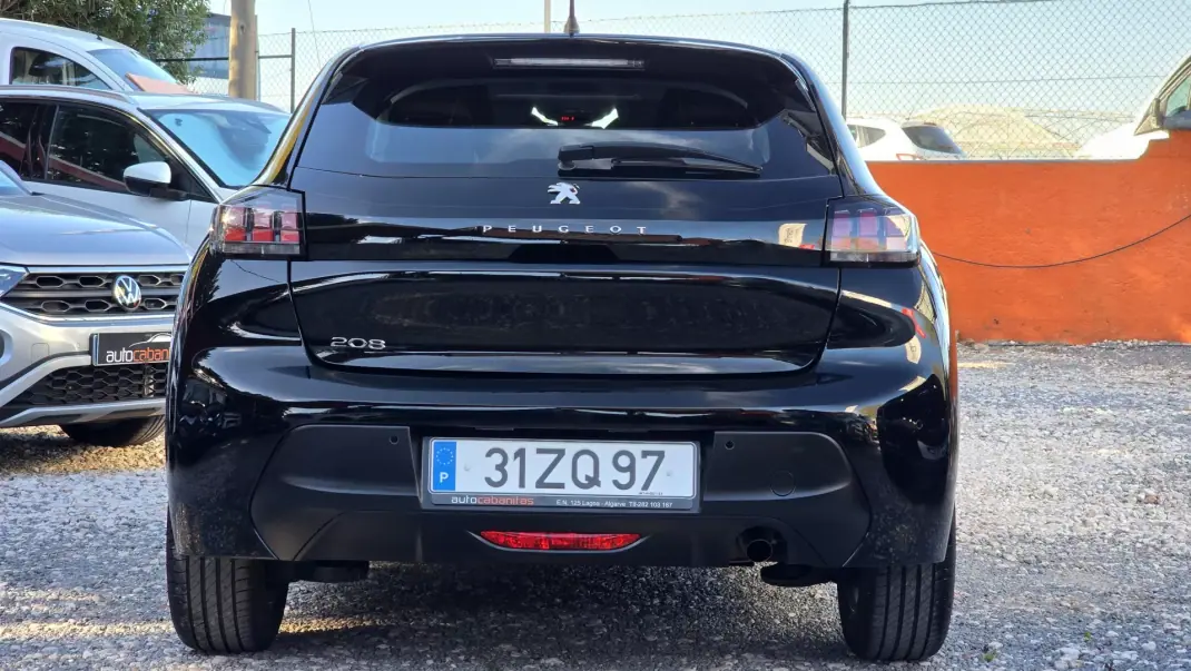 Peugeot 208 2019 - 13950 EUR, 39390 km - AUTO.MOTO.pt - 39390km - foto 8 de 19