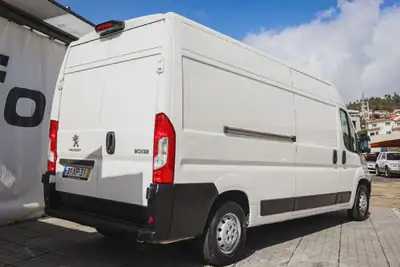 Peugeot BOXER PREMIUM L3H2 2.2 140CV 2019 - 18700 EUR, 208000 km - AUTO.MOTO.pt - 208000km - foto 13 de 21
