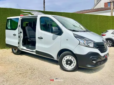 Renault Trafic 2016 - 21900 EUR, 167000 km - AUTO.MOTO.pt - 167000km - foto 6 de 8