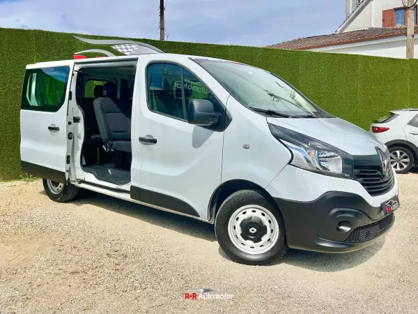 Renault Trafic 2016 - 21900 EUR, 167000 km - AUTO.MOTO.pt - 167000km - foto 6 de 8