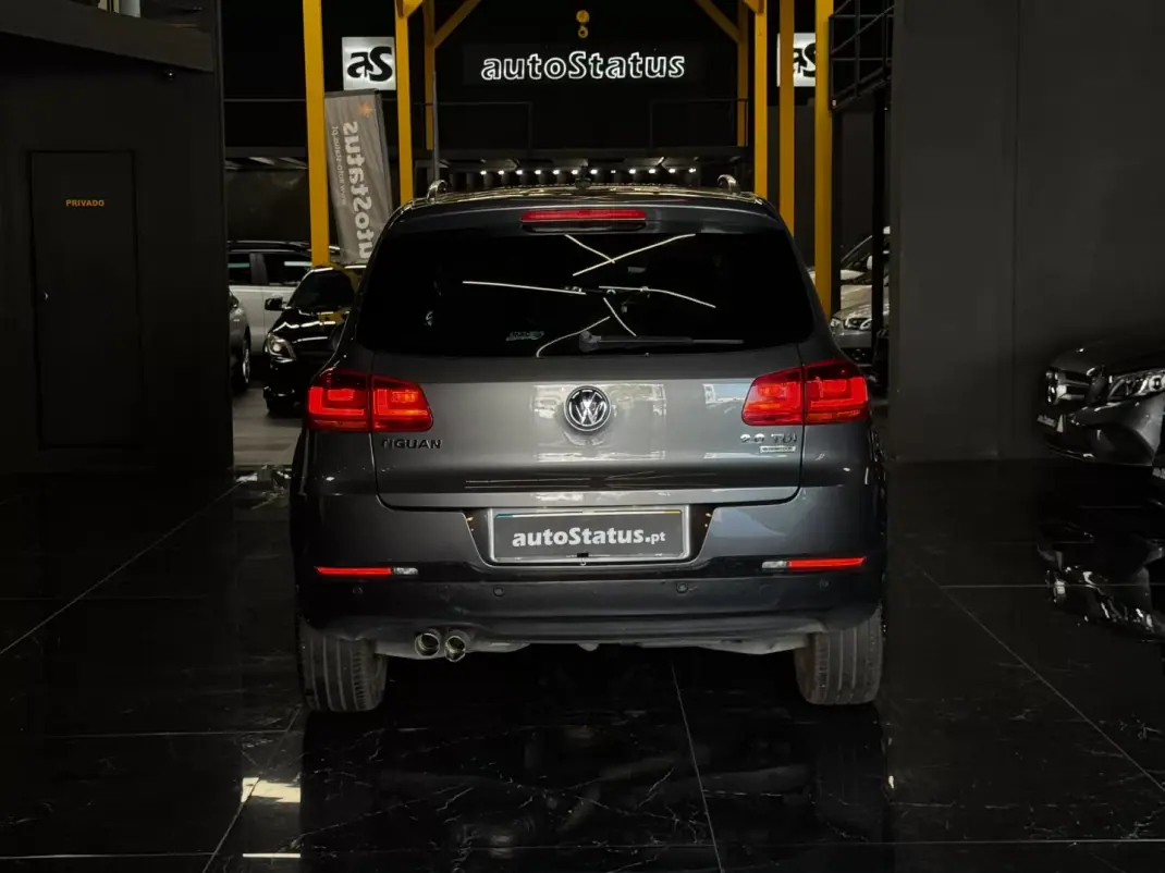 Volkswagen Tiguan 2016 - 16990 EUR, 190300 km - AUTO.MOTO.pt - 190300km - foto 13 de 34