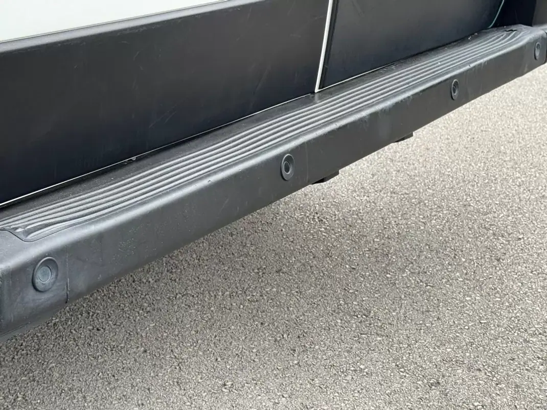 Peugeot 2020 - 16950 EUR, 100000 km - AUTO.MOTO.pt - 100000km - foto 9 de 24