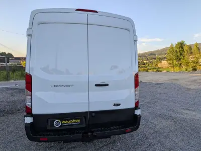 Ford 2019 - 22900 EUR, 20000 km - AUTO.MOTO.pt - 20000km - foto 8 de 16