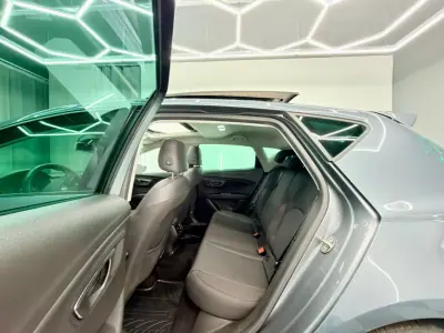 SEAT Leon 2014 - 17500 EUR, 140000 km - AUTO.MOTO.pt - 140000km - foto 11 de 21