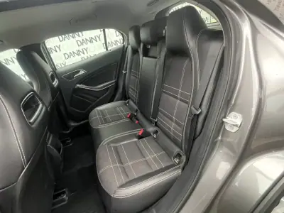 Mercedes-Benz GLA 180 2017 - 18990 EUR, 151000 km - AUTO.MOTO.pt - 151000km - foto 7 de 13