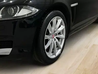 Jaguar XF 2012 - 13800 EUR, 159000 km - foto 6 de 20