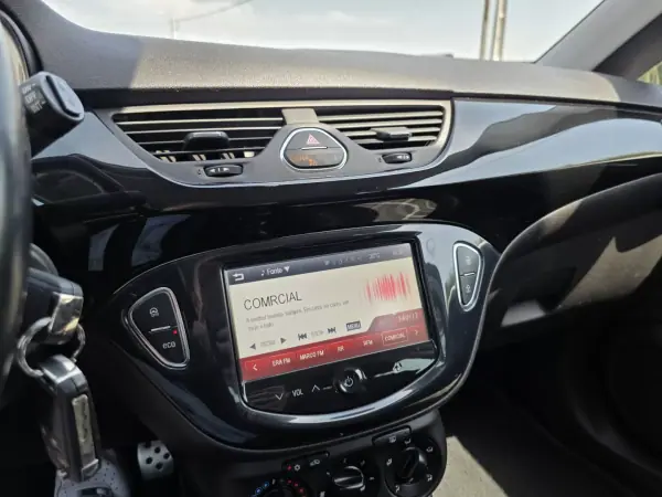 Opel Corsa 2016 - 9900 EUR, 129000 km - AUTO.MOTO.pt - 129000km - foto 6 de 15
