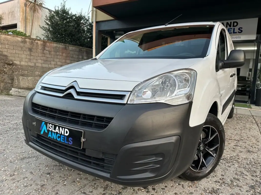 Citroën 1.6 HDI IVA Dedutível 2016 - 11500 EUR, 175000 km - AUTO.MOTO.pt - 175000km - foto 1 de 39