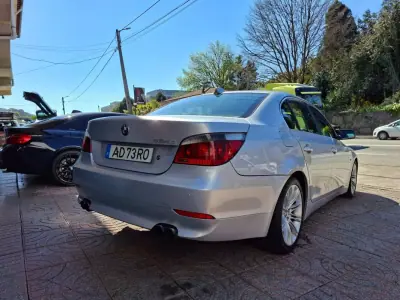 BMW 525 2004 - 5000 EUR, 293913 km - AUTO.MOTO.pt - 293913km - foto 8 de 26