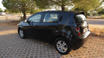 Chevrolet Aveo 2012 - 7600 EUR, 160000 km - 160000km - foto 4 de 11