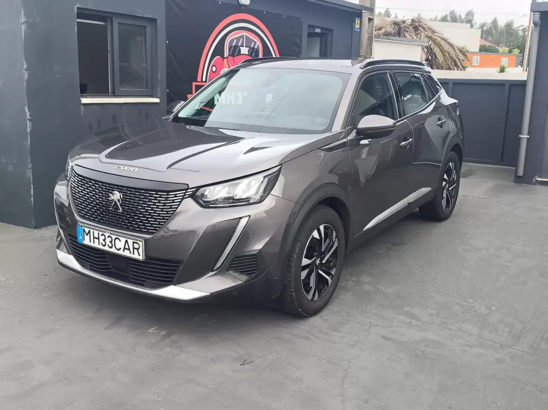 Peugeot 2008 2020 - 15900 EUR, 124990 km - AUTO.MOTO.pt - 124990km - foto 2 de 37