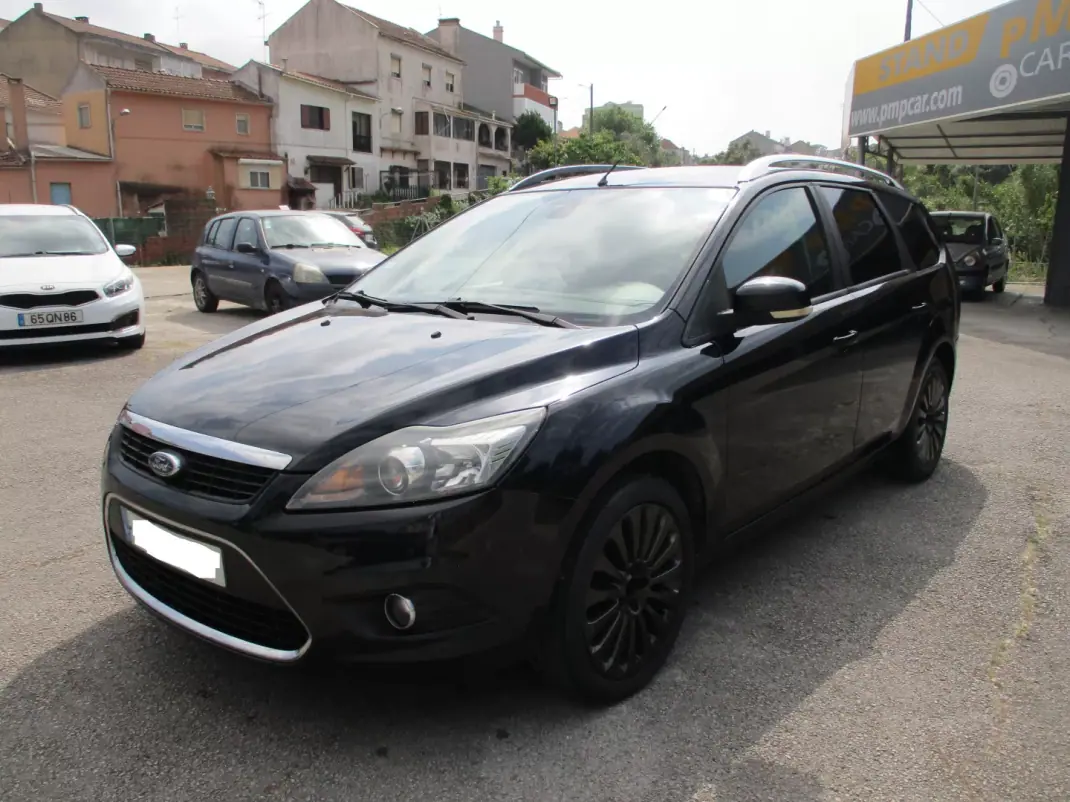 Ford Focus SW 2010 - 5900 EUR, 188000 km - AUTO.MOTO.pt - 188000km - foto 3 de 12