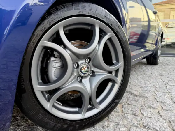Alfa Romeo MiTo 2016 - 8900 EUR, 137500 km - AUTO.MOTO.pt - 137500km - foto 36 de 96
