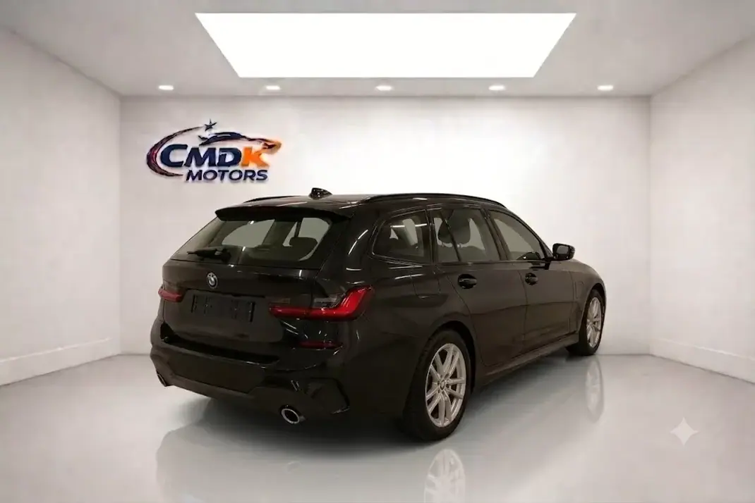 BMW 320 2023 - 34950 EUR, 106245 km - 106245km - foto 2 de 7