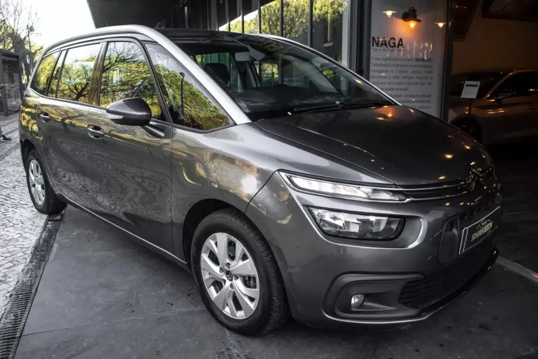 Citroën C4 Picasso 2018 - 9900 EUR, 296322 km - AUTO.MOTO.pt - 296322km - foto 5 de 30