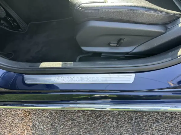 Mercedes-Benz C 180 2017 - 15900 EUR, 249000 km - AUTO.MOTO.pt - 249000km - foto 40 de 58