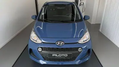 Hyundai i10 2018 - 10990 EUR, 68000 km - AUTO.MOTO.pt - 68000km - foto 2 de 25