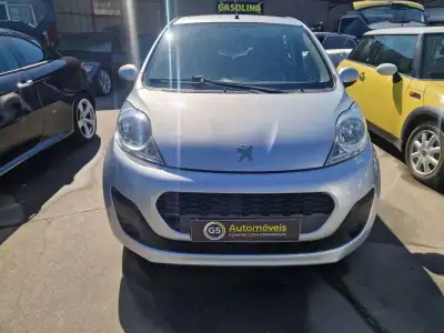 Peugeot 107 2012 - 6750 EUR, 163000 km - AUTO.MOTO.pt - 163000km - foto 3 de 12