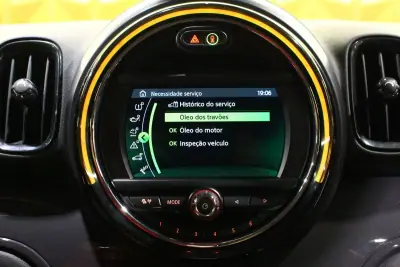 MINI Countryman 2018 - 17900 EUR, 70000 km - AUTO.MOTO.pt - 70000km - foto 23 de 28
