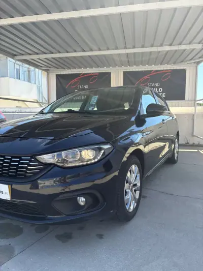 Fiat Tipo 2019 - 8999 EUR, 197000 km - AUTO.MOTO.pt - 197000km - foto 2 de 23