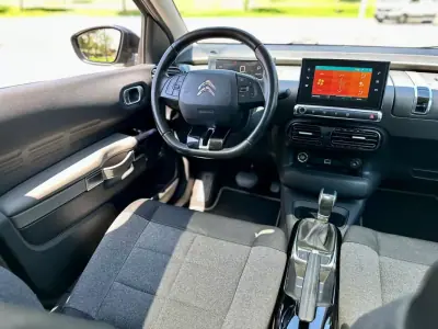 Citroën C4 Cactus 2019 - 12890 EUR, 119000 km - AUTO.MOTO.pt - 119000km - foto 27 de 41