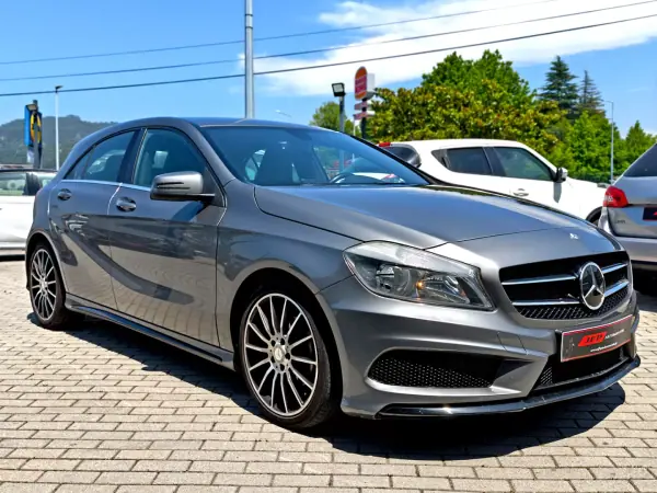 Mercedes-Benz A 180 2013 - 15800 EUR, 204000 km - AUTO.MOTO.pt - 204000km - foto 5 de 17