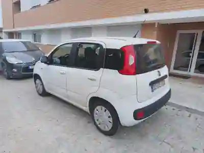 Fiat Panda 2018 - 6750 EUR, 82000 km - AUTO.MOTO.pt - 82000km - foto 3 de 3