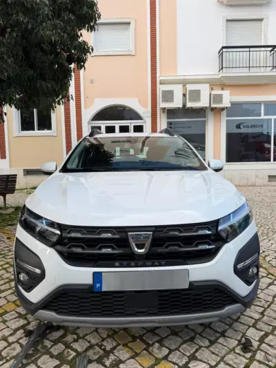 Dacia Sandero 2022 - 16850 EUR, 12275 km - AUTO.MOTO.pt - 12275km - foto 2 de 10