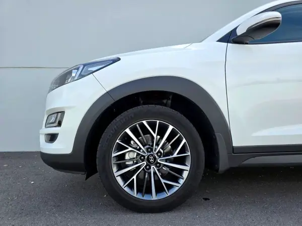 Hyundai Tucson 2019 - 18250 EUR, 137900 km - AUTO.MOTO.pt - 137900km - foto 4 de 31