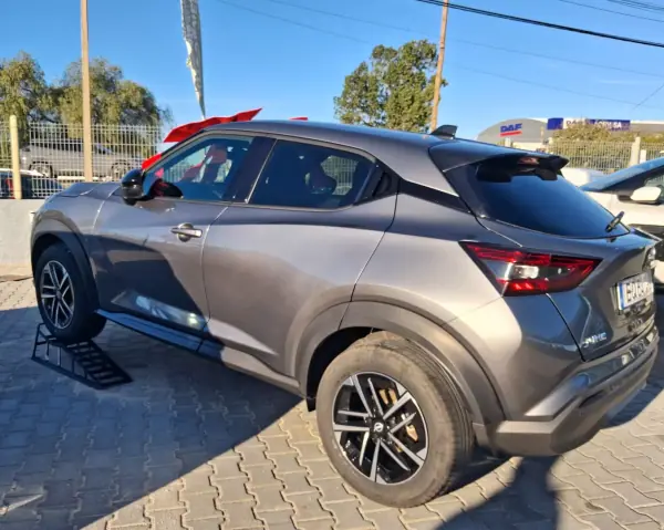 Nissan Juke 2025 - 22990 EUR, 11000 km - AUTO.MOTO.pt - 11000km - foto 6 de 16