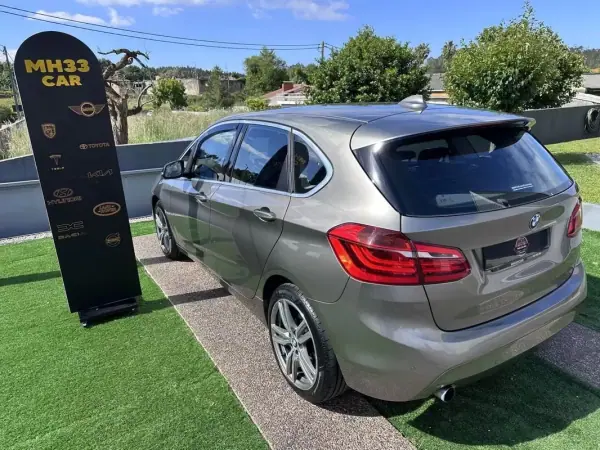 BMW 218 Active Tourer 2014 - 13900 EUR, 150000 km - AUTO.MOTO.pt - 150000km - foto 14 de 60