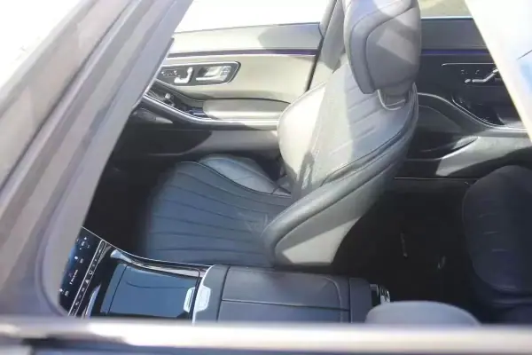 Mercedes-Benz S 580 2021 - 113480 EUR, 59224 km - AUTO.MOTO.pt - 59224km - foto 38 de 60