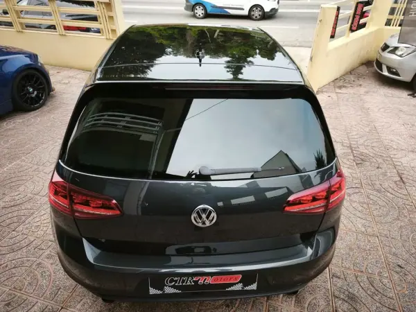 Volkswagen Golf 2014 - 19900 EUR, 160000 km - AUTO.MOTO.pt - 160000km - foto 9 de 34