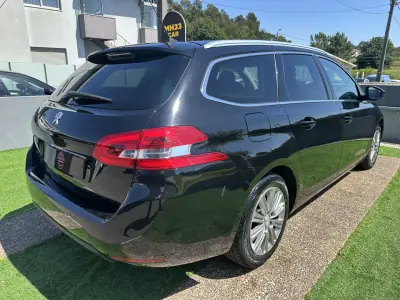 Peugeot 308 SW 2020 - 16000 EUR, 130000 km - AUTO.MOTO.pt - 130000km - foto 9 de 57