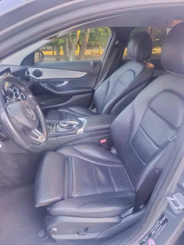 Mercedes-Benz C 220 2015 - 19500 EUR, 150000 km - AUTO.MOTO.pt - 150000km - foto 13 de 15