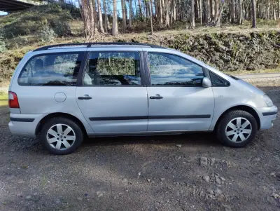 Ford Galaxy 2001 - 3250 EUR, 360000 km - AUTO.MOTO.pt - 360000km - foto 8 de 17