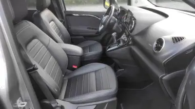 Mercedes-Benz T 180 2022 - 25900 EUR, 65000 km - AUTO.MOTO.pt - 65000km - foto 5 de 11