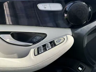 Mercedes-Benz C 180 2015 - 12900 EUR, 280000 km - AUTO.MOTO.pt - 280000km - foto 35 de 69